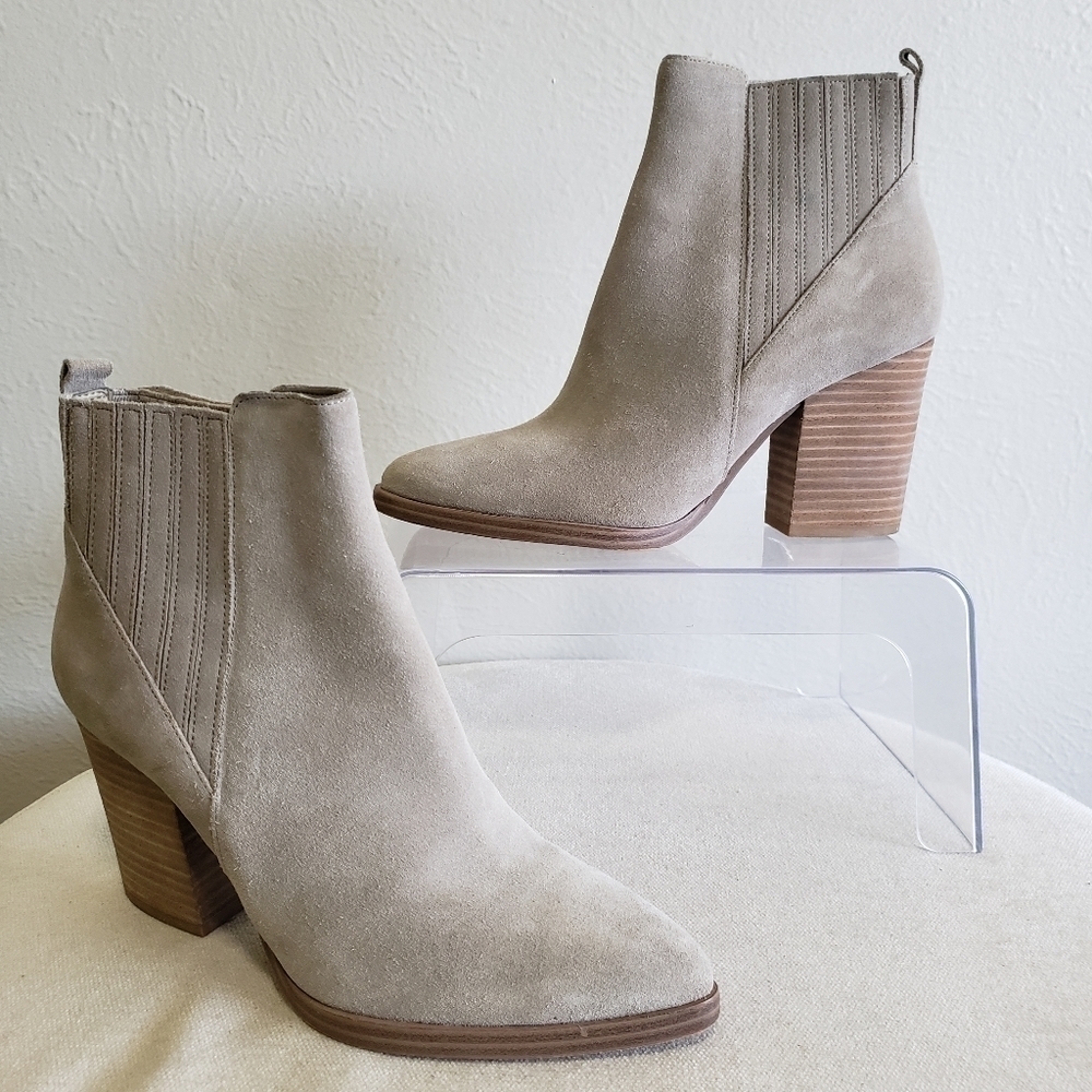 Marc Fisher Ltd Alva Light Natural Suede Bootie